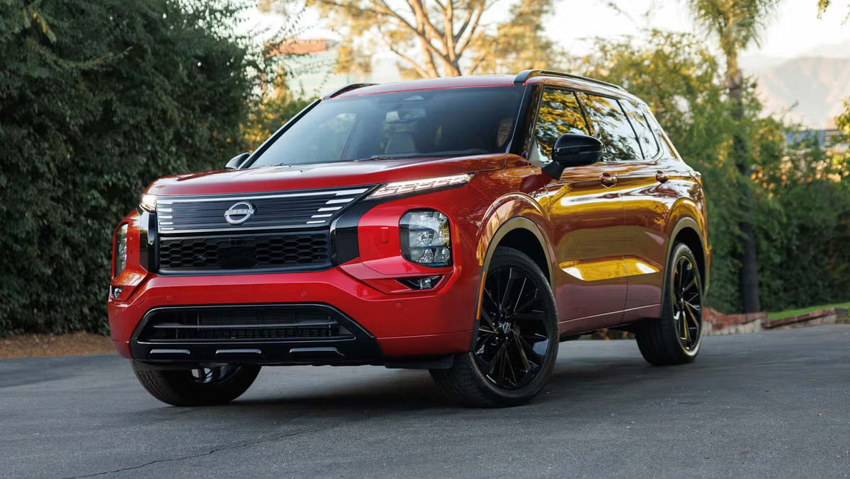 Nissan Introduces 2026 Rogue Plug-In Hybrid With Key Compromises