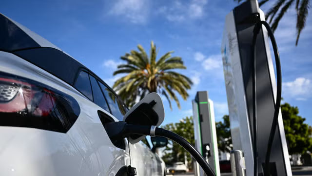 US EV Charging Growth Continues Despite Slower Vehicle Sales