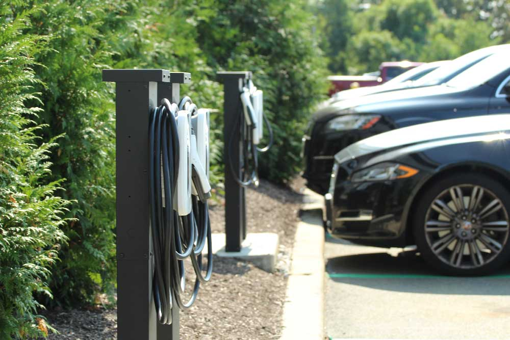 Tesla&J1772 Charging Station