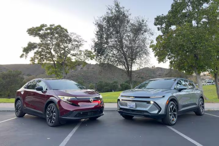 Chevy Equinox EV vs Nissan Leaf