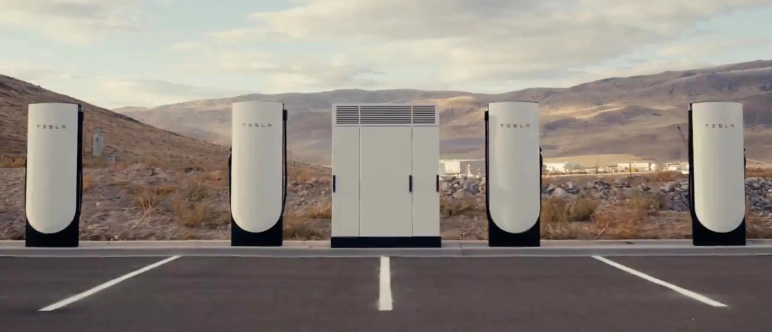 Tesla V4 Supercharger