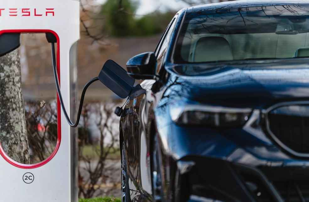 BMW EVs Gain Access to Tesla Superchargers Ahead of Schedule