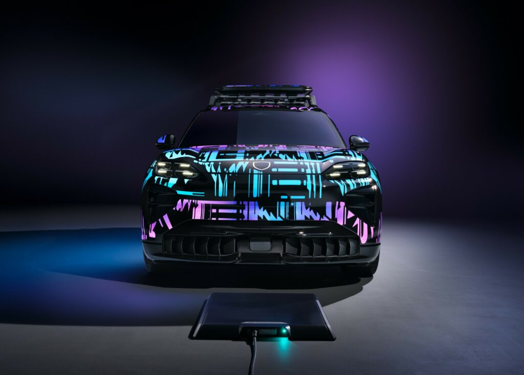 Porsche Cayenne Wireless Charging